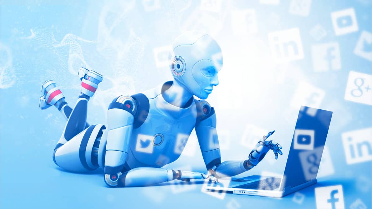 robot social media